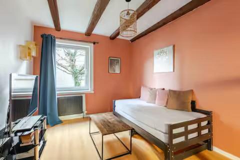 Comfortable T2 apartment in Neudorf, Strasbourg - Housity
