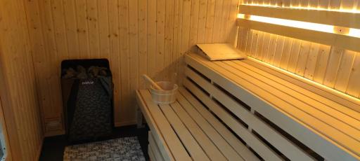 Chatky u potoka - chatička č.2 - Housity