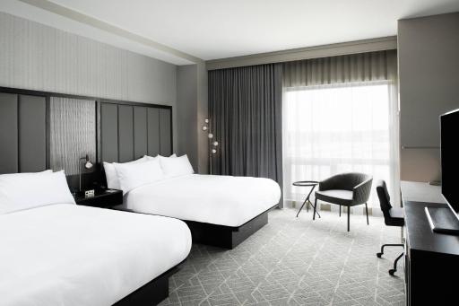 Renaissance Boston Patriot Place Hotel - Housity