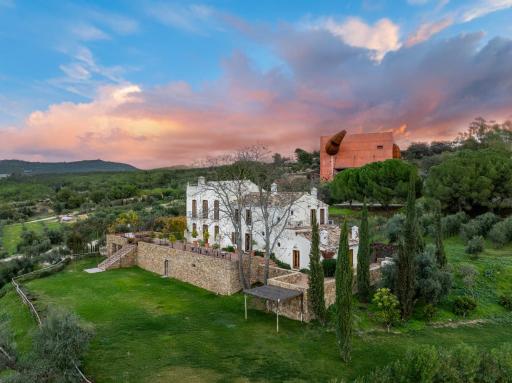 Cortijo LA Organic - Housity