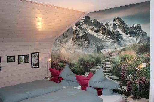 Alpenkranz - Housity