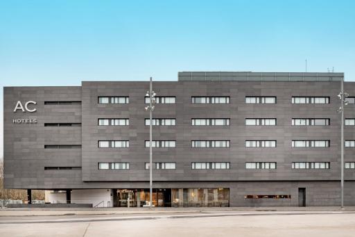 AC Hotel Sants by Marriott - Housity