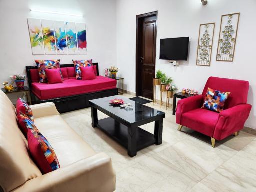 Spacious 1BHK Prime Location with 2 restrooms 5 - Housity