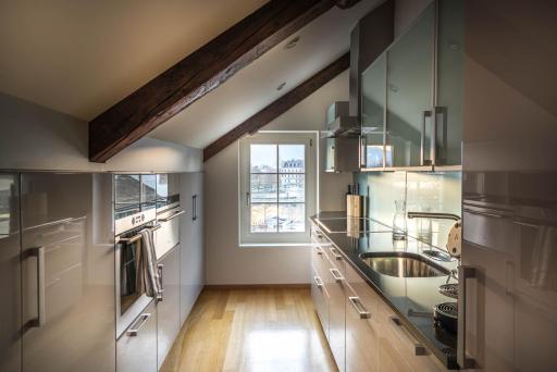 Lake Side Location Bellevue - Housity