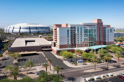 Renaissance Phoenix Glendale Hotel & Spa - Housity