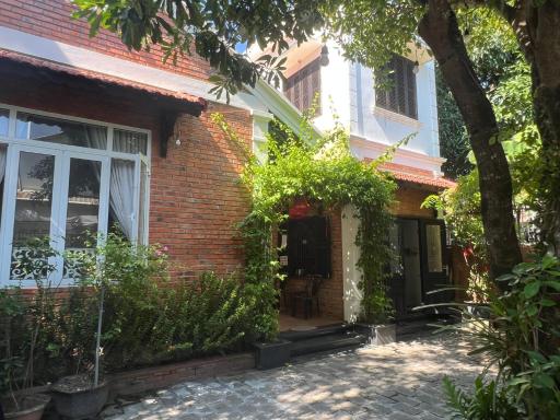 Q' Homestay & Villa Garden - Housity