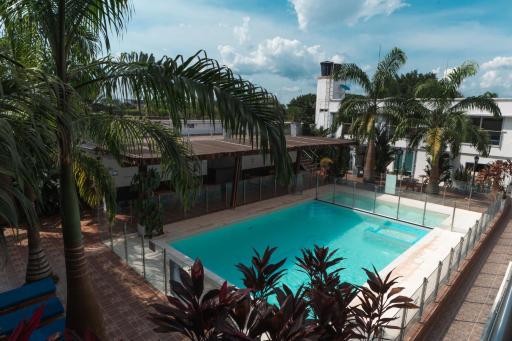 Hotel El Aeropuerto - Housity