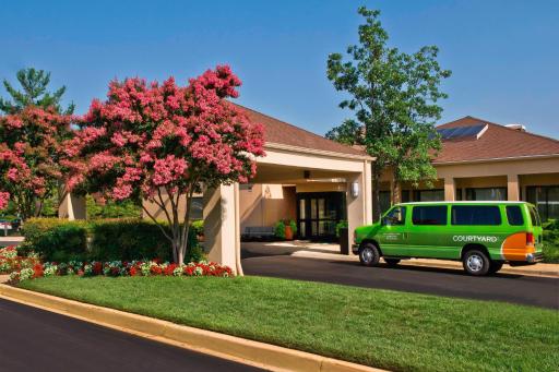 Courtyard by Marriott New Carrollton Landover - Housity