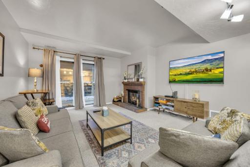 Charming 1 BDR Retreat Near Mountain and Ski Lift - Housity