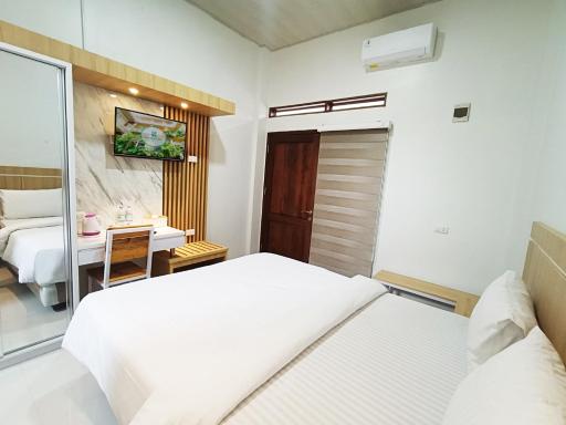Hometown Residence - Housity