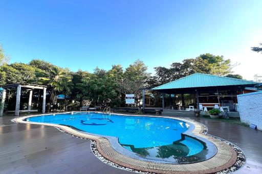Saithong Resort - Housity