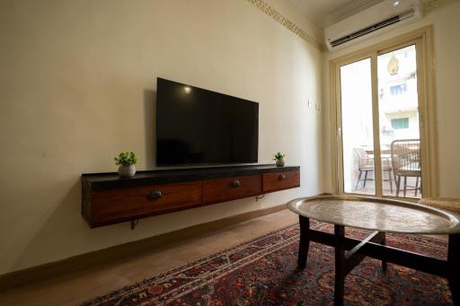 Sunny Apt In Downtown Cairo Near Tahrir Square - Housity