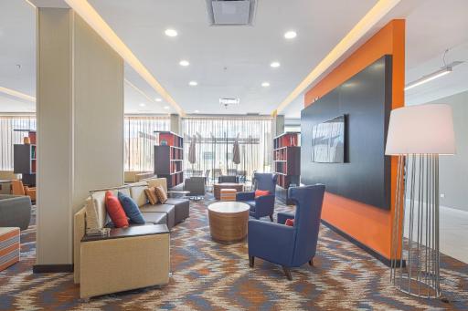 Courtyard by Marriott Saltillo - Housity