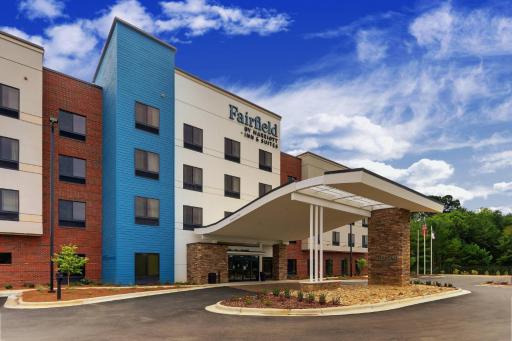 Fairfield Inn & Suites by Marriott Asheville Weaverville - Housity