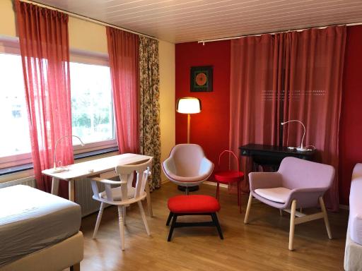 Apartment in Rot, Fränkisches Design, Balkon in nur 50 Schritten zum Radweg, ideal for Long Stay, Relocation - Housity