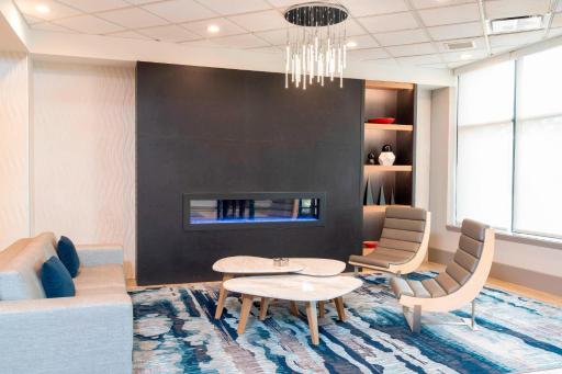 Delta Hotels by Marriott Kalamazoo Conference Center - Housity