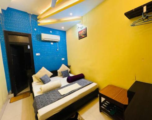 Hotel Ashoka Grand - Housity