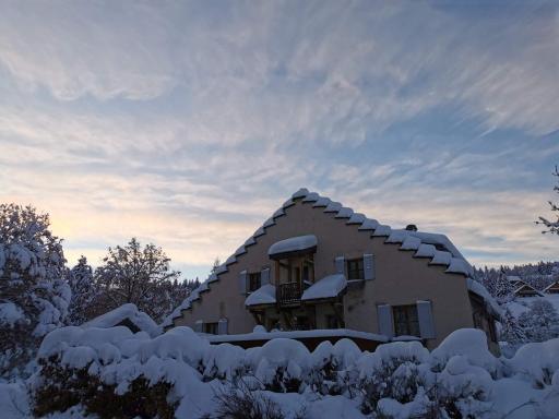 Hotel du Golf - Housity