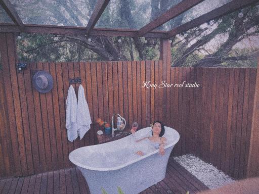 Grape Juice Retreat Rustic romantic gateway 5mins to beaches & town - Housity
