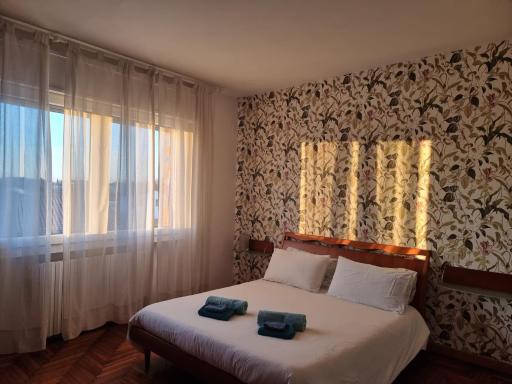 La porta accanto - Housity