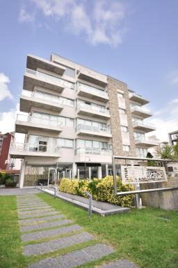 La Mirage - Housity