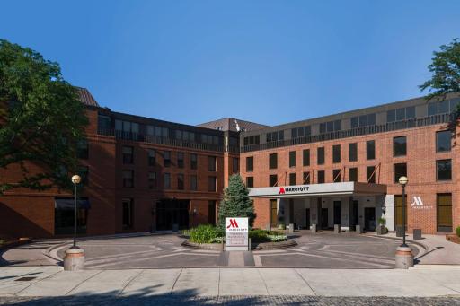 Philadelphia Marriott Old City - Hizvo