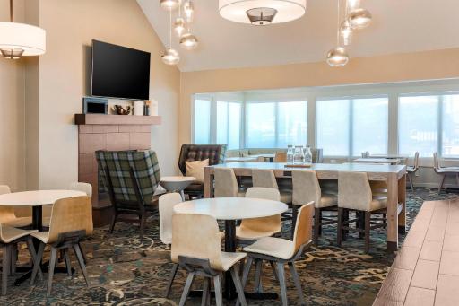 Residence Inn Chicago Deerfield - Housity