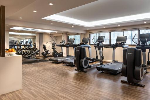Marriott Riverside at the Convention Center - Housity