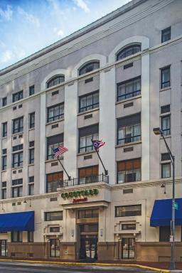 Courtyard Columbus Downtown - Housity