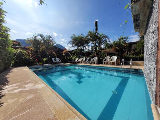 Mindo GlamBird Glamping & Lodge - Housity