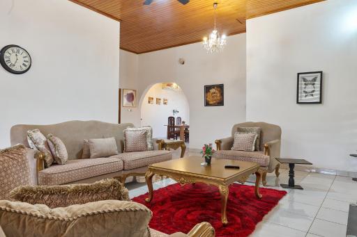 Beautiful Family Home at Emefs Lagoon View Estate Lashibi - Housity