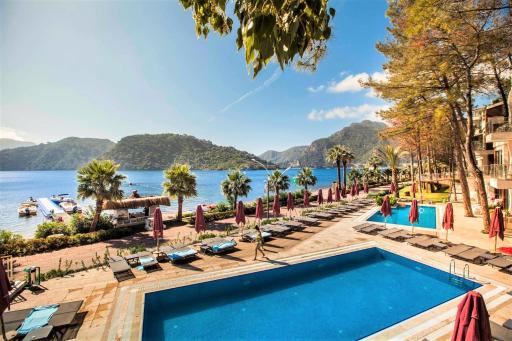 Orka Lotus Beach - Housity