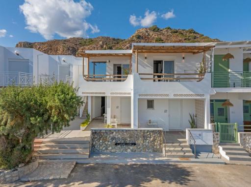 Ammos stegna - Housity