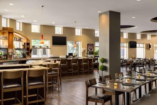 Wyndham Phoenix Airport - Tempe - Housity
