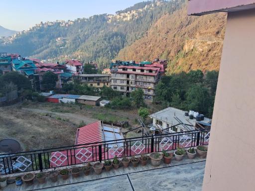 Gursimrat Homestay - Housity