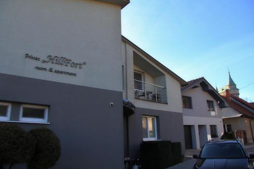 Apartmány Hillfort - Housity