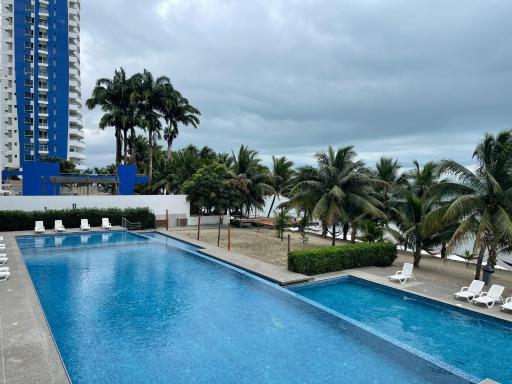 Suite frente al mar 702 - Housity