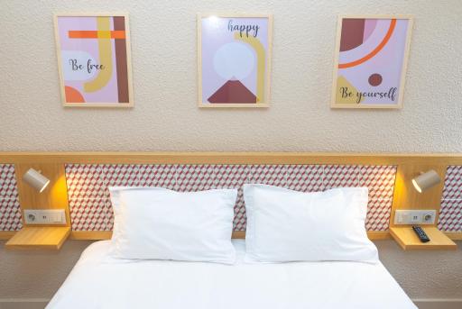 Flag Hotel Lisboa Oeiras - Housity