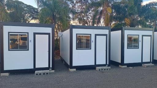 BBOX HOTEL - Parada Benedita - Housity