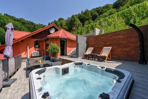 Zagorska Bajka - Housity