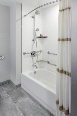Marriott Birmingham Grandview - Housity