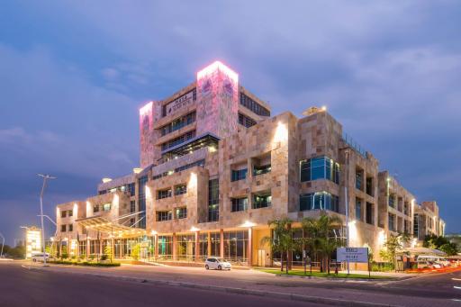 Protea Hotel by Marriott Gaborone Masa Square - Housity