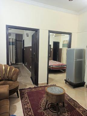 Modern 2 Bed Apartment in E11 - Housity