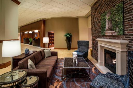 The Plaza Hotel Columbus at Capitol Square - Housity