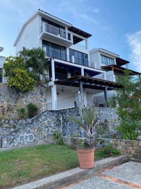Villa La Loma - Housity