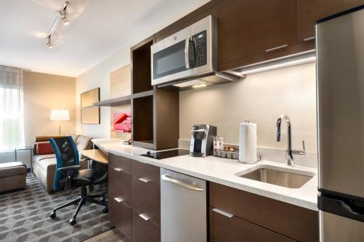 TownePlace Suites by Marriott Milwaukee Grafton - Housity