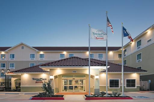 TownePlace Suites by Marriott Seguin - Housity