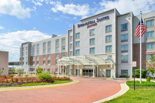 SpringHill Suites Fairfax Fair Oaks - Housity