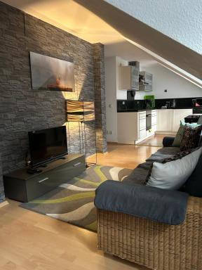Fewo an der Saale, 5 min bis Zentrum - Housity