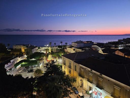 Hotel Mediterraneo - Housity